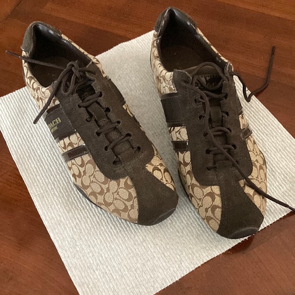 COACH SIGNATURE BROWN REMONNA SNEAKER. SIZE 7.5. WORN TO TRY ON.  NWOT - Picture 1 of 9